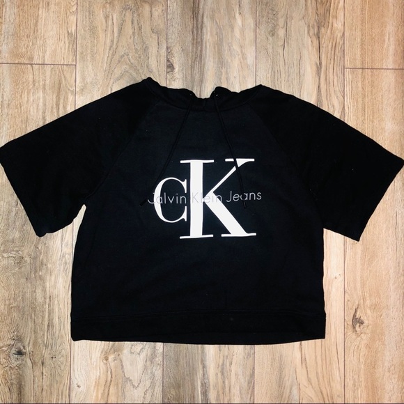 COPY - Calvin Klein Jeans Short Sleeve Sweatshirt/Hoodie - Picture 2 of 12